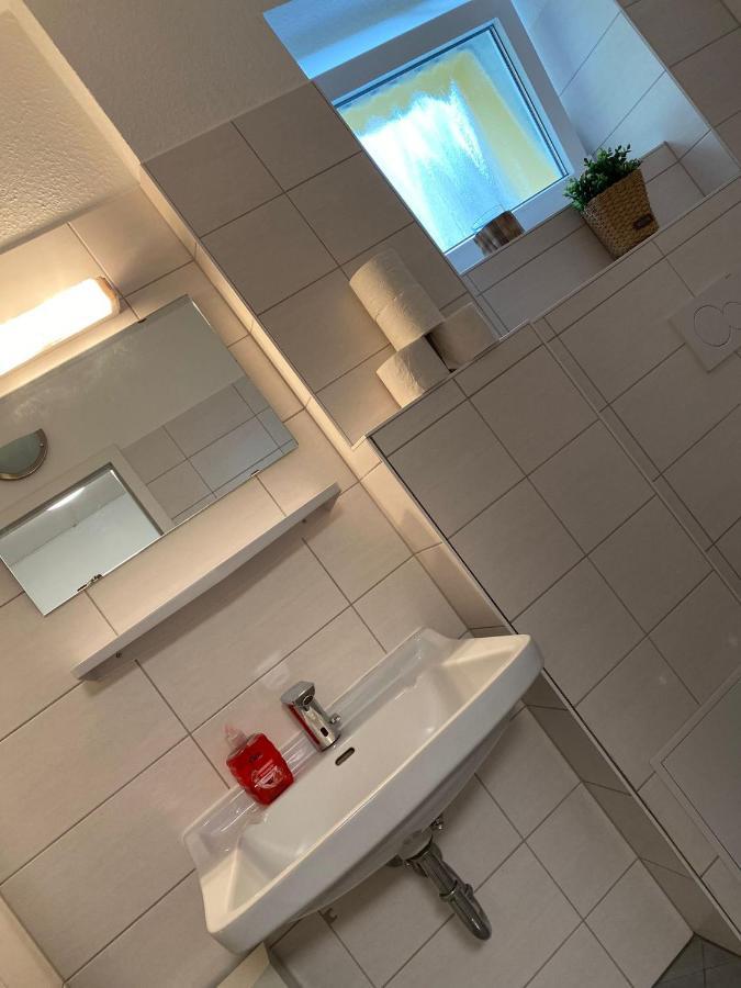 Ferienwohnung Braunlage-Harz Schwimmbad-Sauna, Wlan, Parkplatz Bagian luar foto